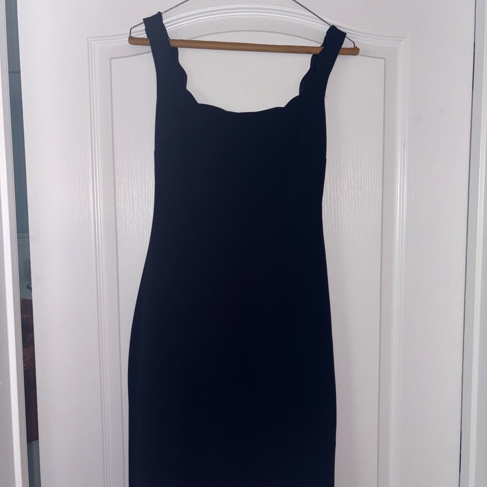 Elegant Blue Scalloped Dress